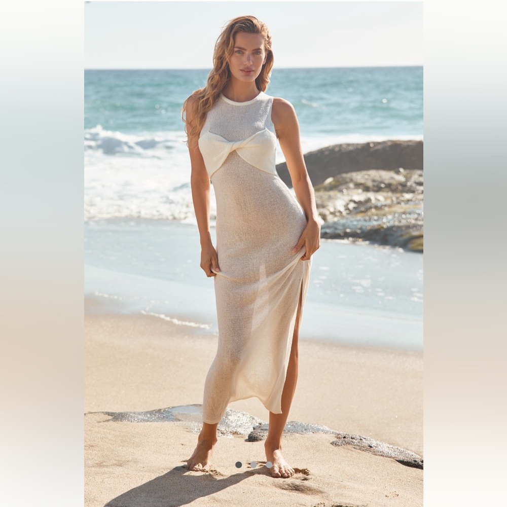 Anthropologie Sunday in Brooklyn Twist-Front Maxi Dress
